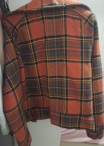 Kahverengi Ekoseli Yünlü Kadın Ceket - Görsel 6