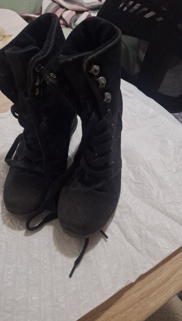 Siyah Süet Bağcıklı Dolgu Topuk Bot - Görsel 3