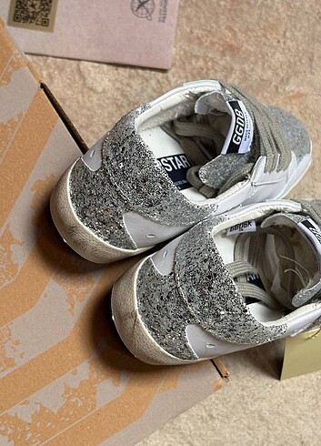Golden Goose Deluxe GOLDEN GOOSE DELUXE GÜMÜŞ 38 NUMARA GOLDEN KALİTESİYLE