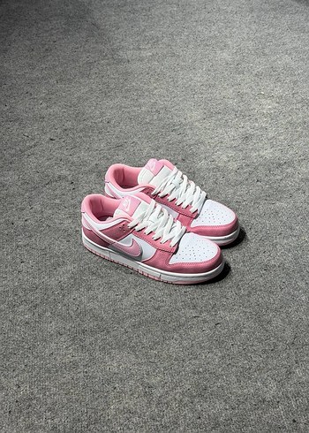 NIKE DUNK LOW PİNK BLUSH
37 - Görsel 4