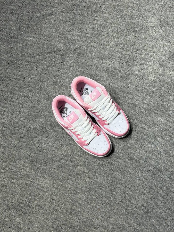NIKE DUNK LOW PİNK BLUSH
37 - Görsel 2