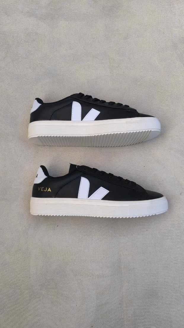 Veja Siyah-Beyaz Minimal Sneaker — görsel 6/9