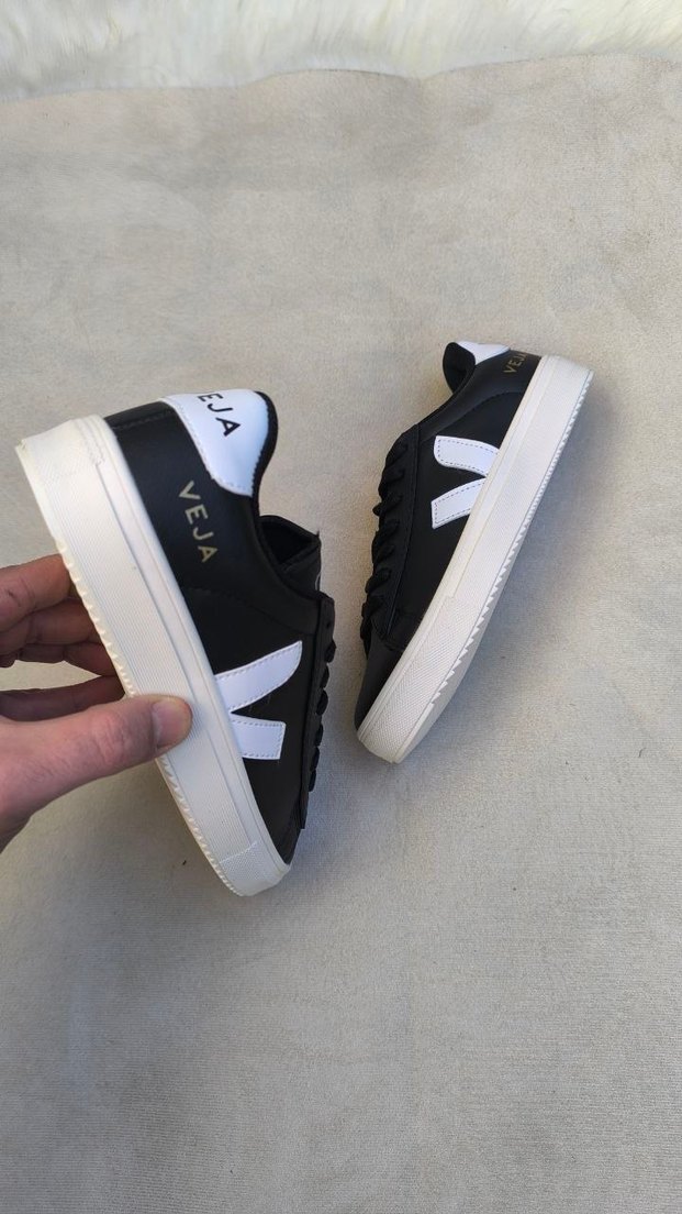 Veja Siyah-Beyaz Minimal Sneaker — görsel 7/9
