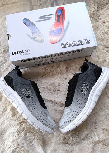 Skechers ürünü