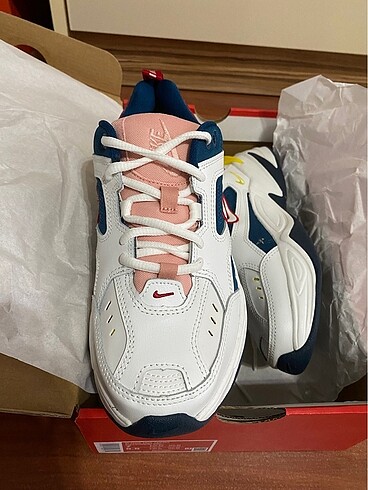 38 Beden Nike m2k tekno kadın 38 numara