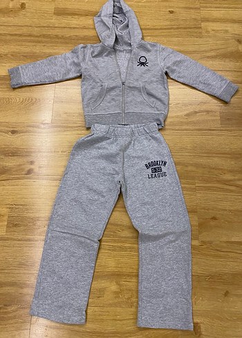 Unisex eşofman takımı