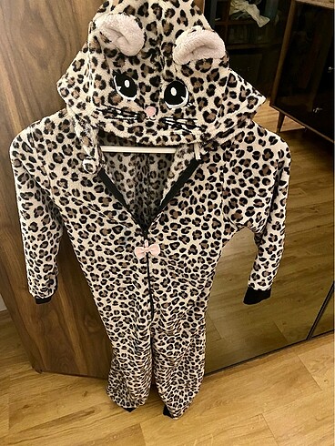H&M ÇOCUK TULUMU