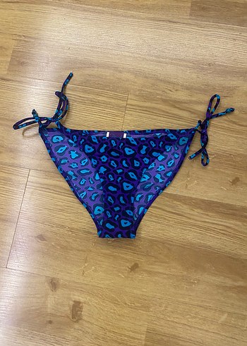 m Beden Renkli Baskılı Mor Bikini Altı