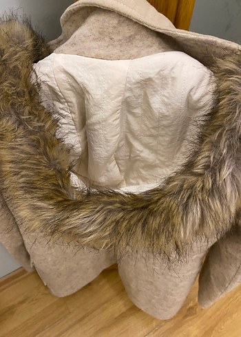 Kürklü Kadın Kaban - Görsel 9