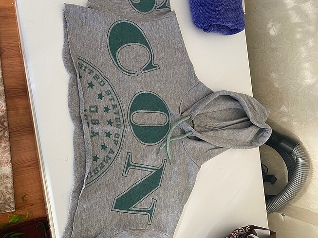 Crop sweatshirt