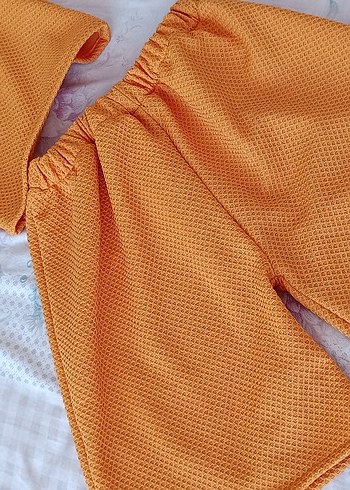 sari şort - Görsel 3