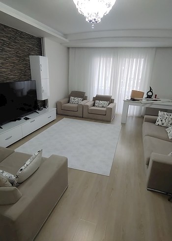 Koltuk takımı- yemek masası - vitrin - Görsel 8