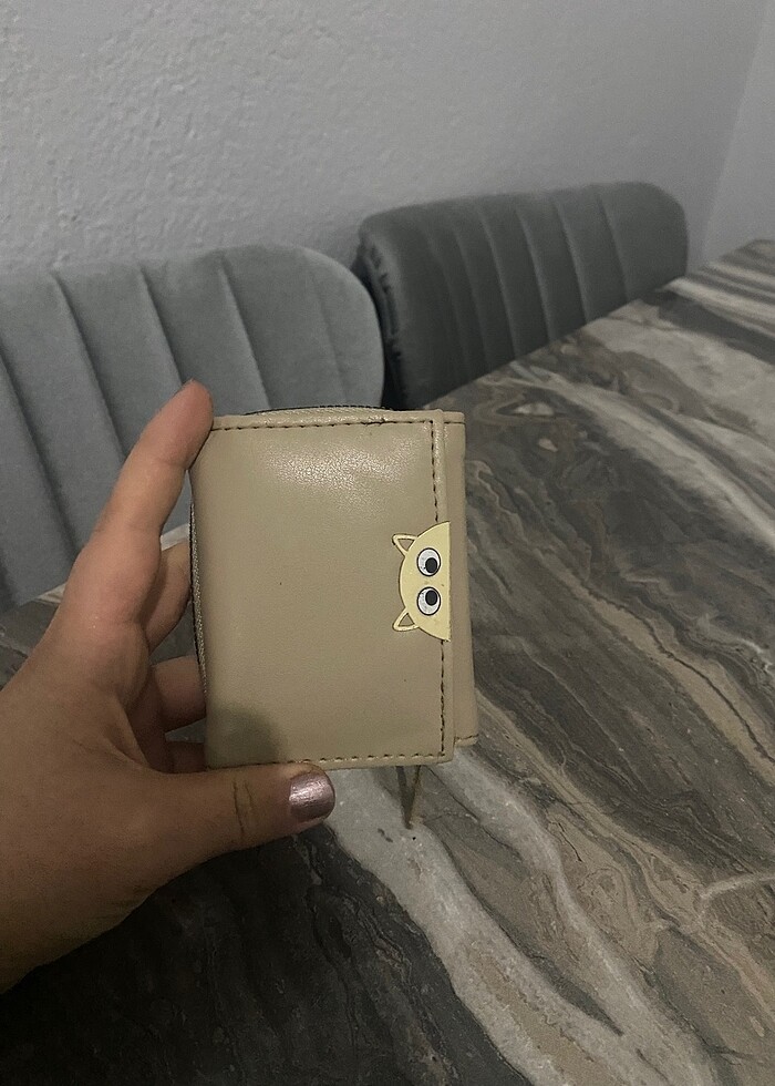 Bej kedili cüzdan  sıfır ürün - Görsel 2