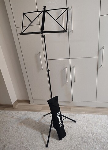 Tornado nota sehpası 
