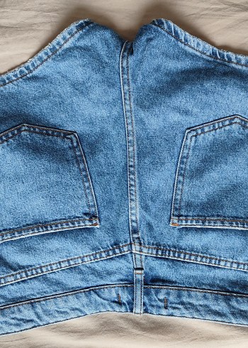 42 Beden Düğmeli Mavi Midi Denim Şort