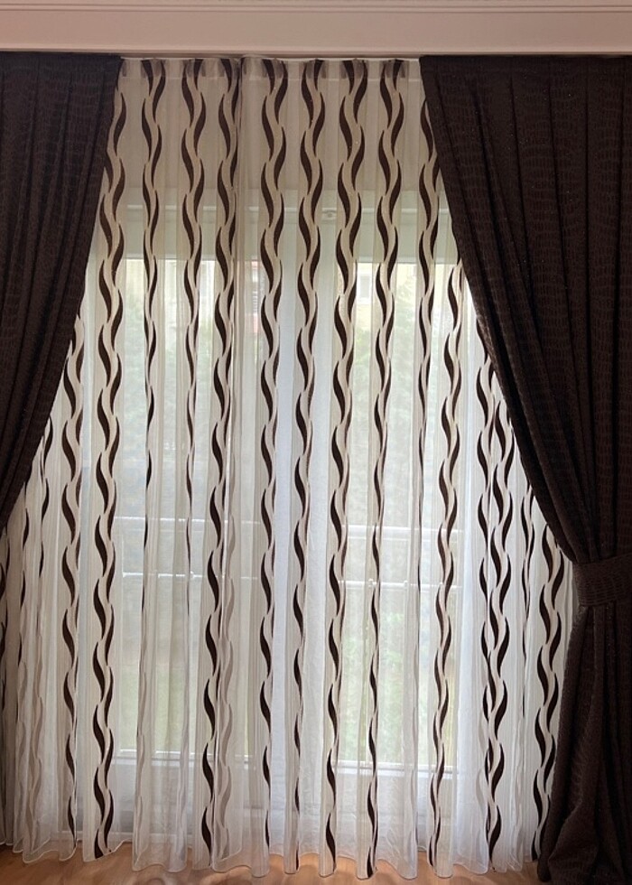 İki adet fon perde bir adet tül perde - Görsel 2