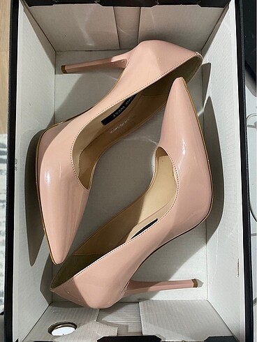 37 Beden ten rengi Renk NINE WEST TOPUKLU AYAKKABI