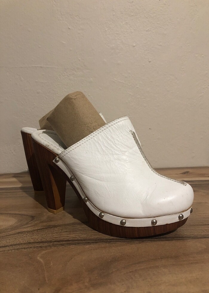 Topuklu ayakkabı - Görsel 2