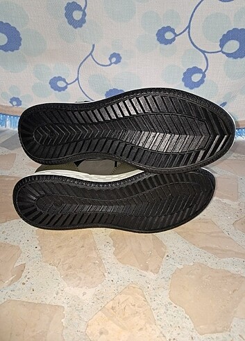 44 Beden Erkek Spor Ayakkabı