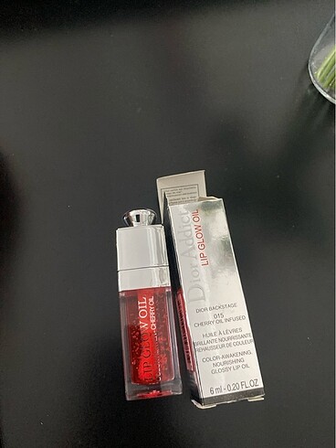 Beden Dior glow