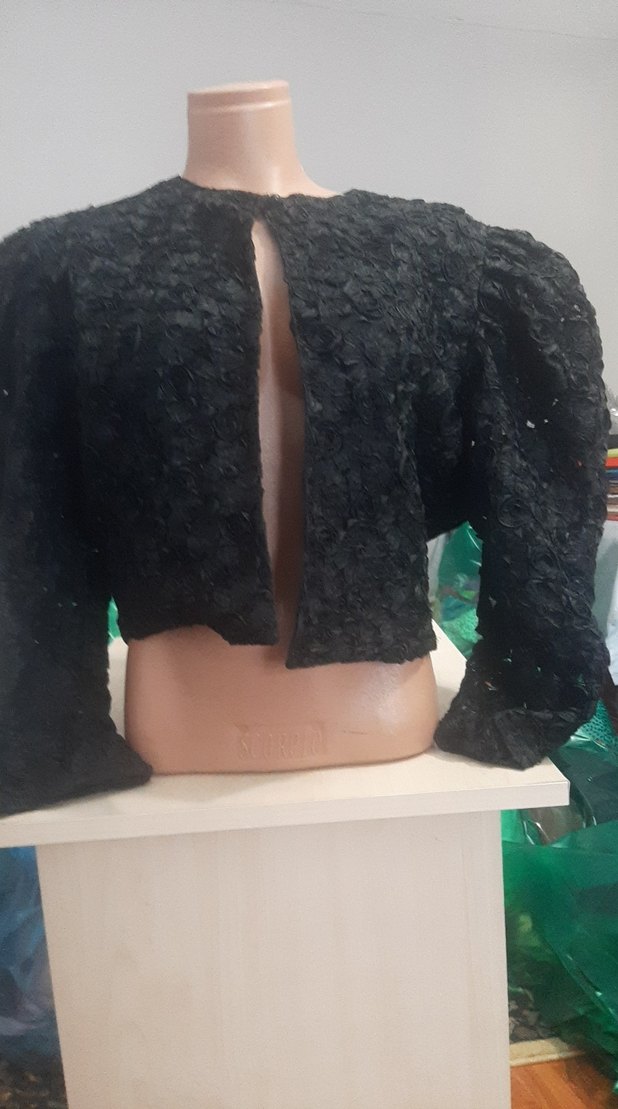 Siyah Düğmeli Kız Bolero - Görsel 2