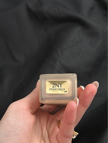 Beden Estee lauder double wear fondöten
