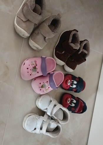 Vicco Kız Çocuk Pembe Cırtcırtlı Terlik ayakkabı çeşitleri