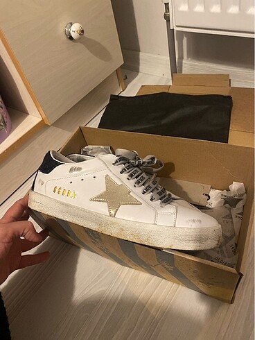 Golden Goose sneaker