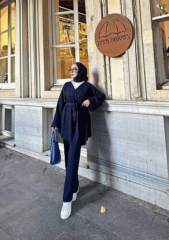 diğer Beden Liona kuşaklı takım