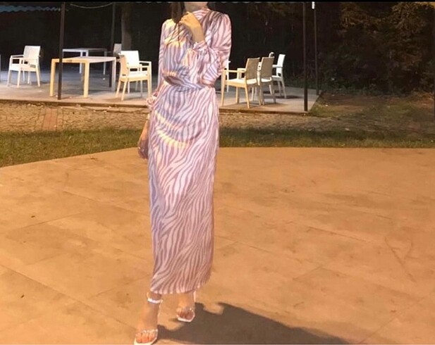 Diğer Saten Uzun Elbise