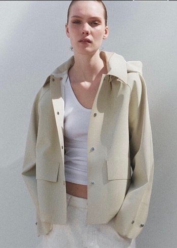 Zara Kauçuk Trençkot Yağmurluk