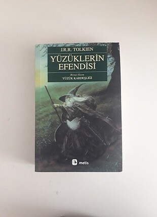 YÜZÜKLERİN EFENDİSİ 1.KİTAP