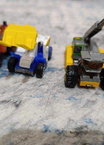 işmakinesi lotu 4 matchbox 2maisto - Görsel 3