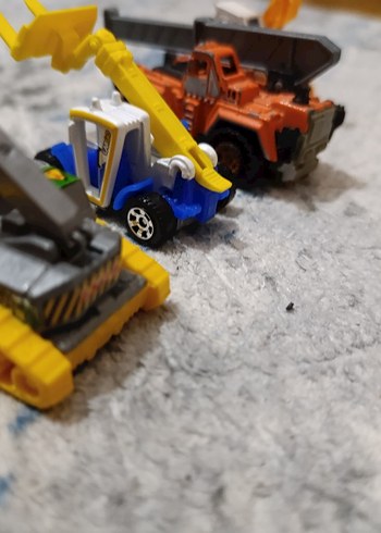 işmakinesi lotu 4 matchbox 2maisto - Görsel 6