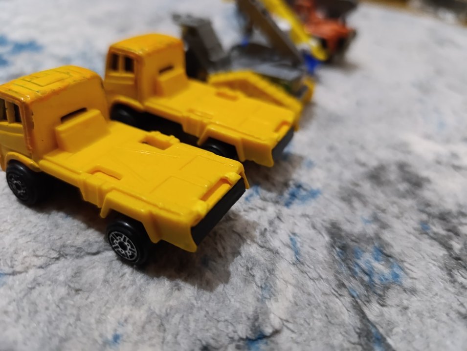 işmakinesi lotu 4 matchbox 2maisto - Görsel 5