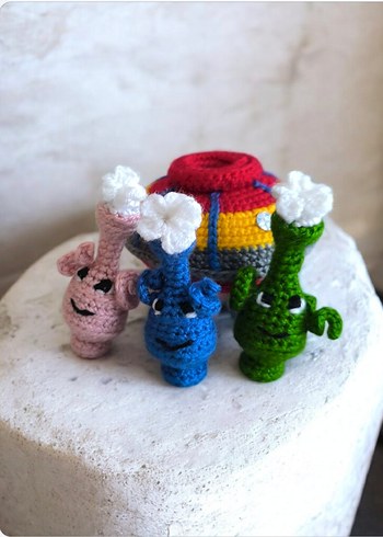 amigurumi uzaylı ve uzay gemisi oyuncak - Görsel 3