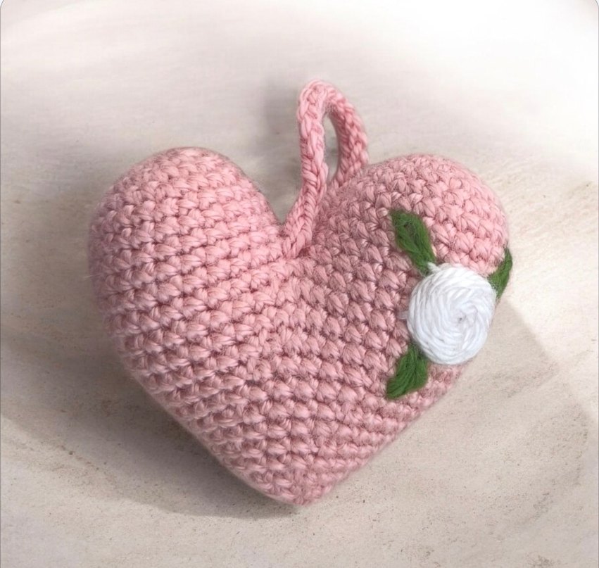 El Örgüsü Pembe Kalp anahtarlık veya charm - Görsel 3