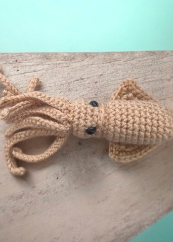 amigurumi örgü kalamar anahtarlık veya charm - Görsel 4