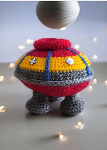 amigurumi örgü uzaylı gemisi oyuncak - Görsel 7