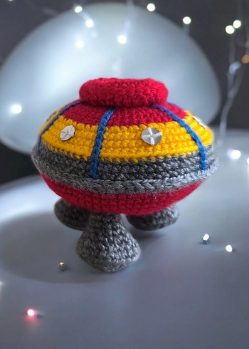 amigurumi örgü uzaylı gemisi oyuncak - Görsel 10