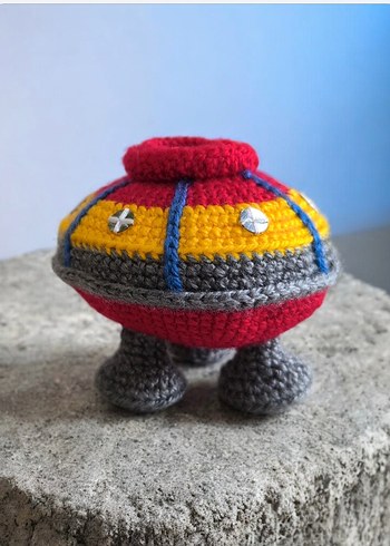 amigurumi örgü uzaylı gemisi oyuncak - Görsel 4