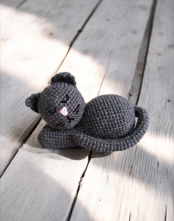 amigurumi örgü oyuncak gri kedi - Görsel 3