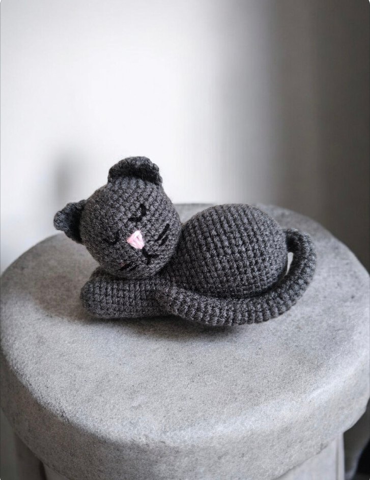 amigurumi örgü oyuncak gri kedi - Görsel 4