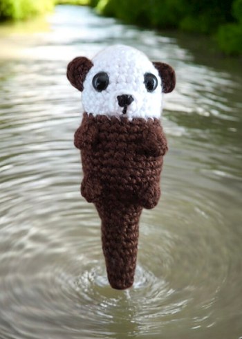 Amigurumi Su Samuru anahtarlık, charm veya oyuncak - Görsel 4