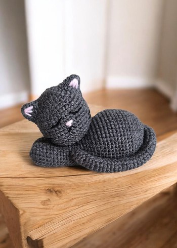 amigurumi örgü oyuncak gri kedi - Görsel 3
