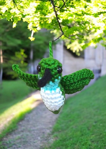 örgü sinekkuşu şeklinde anahtarlık/charm - Görsel 3