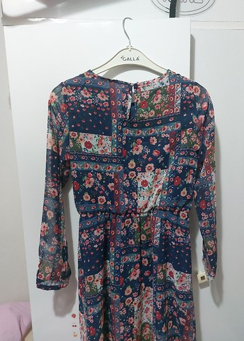 Çiçek Desenli Kemerli Uzun Kollu Kız Elbisesi - Görsel 2