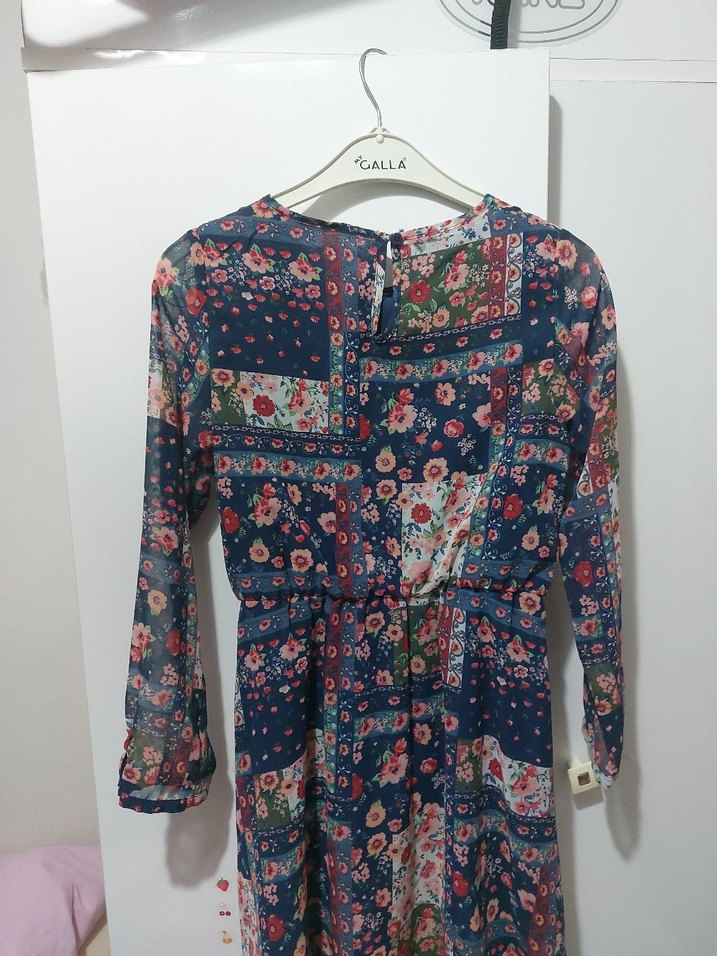 Çiçek Desenli Kemerli Uzun Kollu Kız Elbisesi - Görsel 2