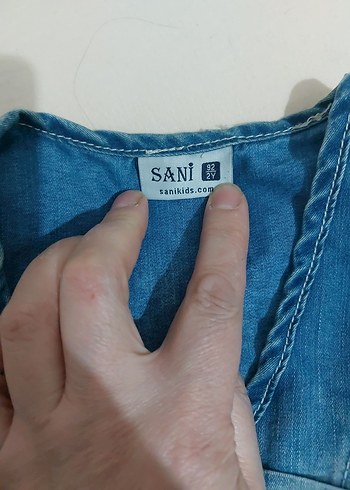 Nakışlı Kot Kız Yelek ve Etek Takımı - Görsel 4