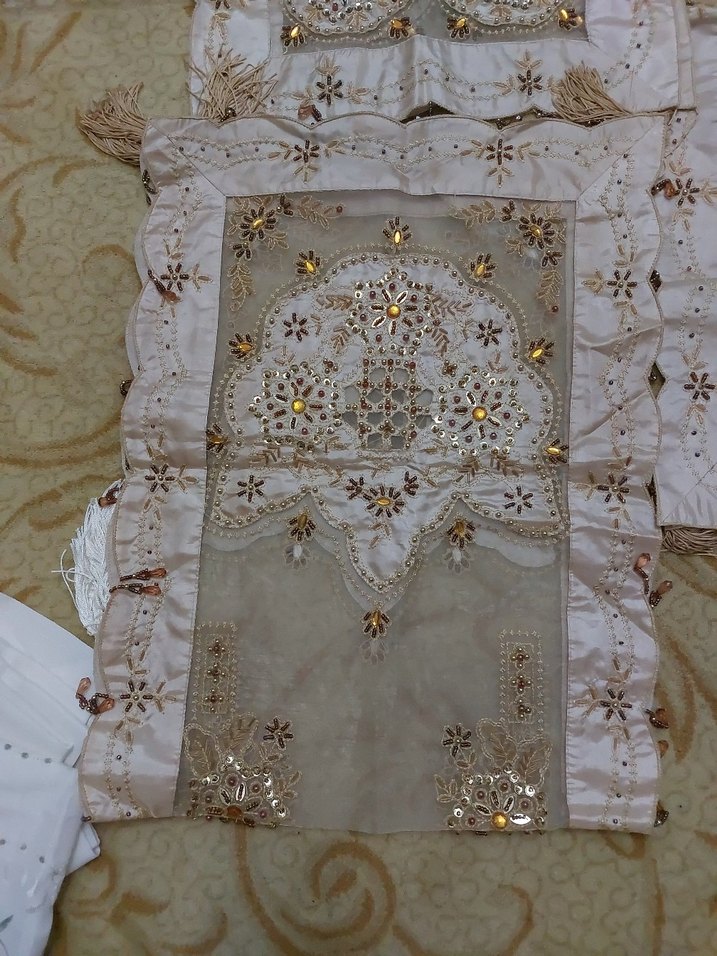 İşlemeli Beyaz Masa Örtüsü Takımı 14 parça - Görsel 3